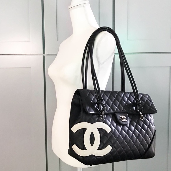 CHANEL Handbags - Chanel Large Cambon